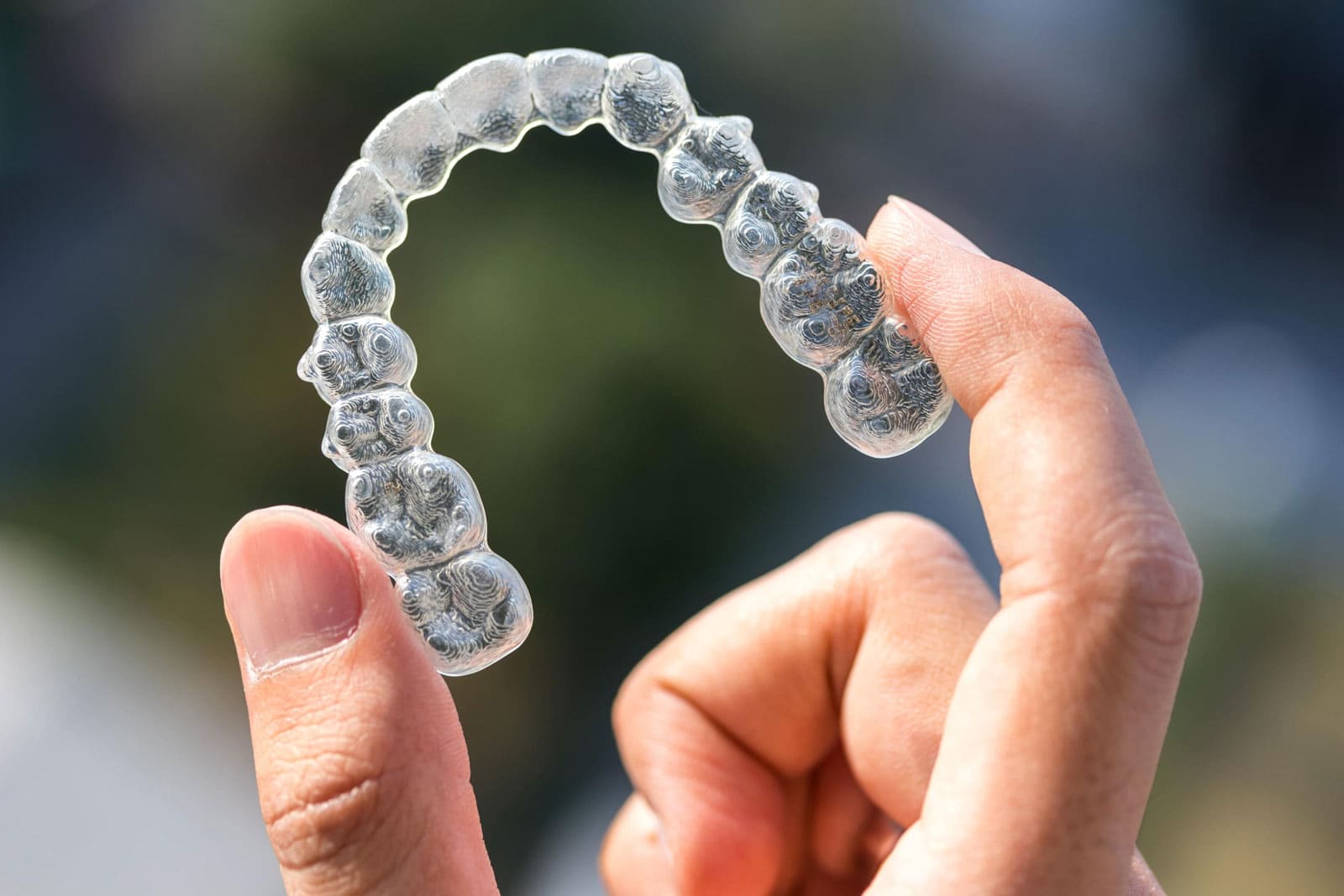 Invisalign Transparent Plaques Treatment in Turkey